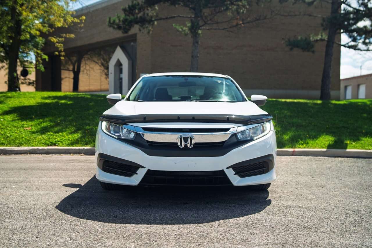 2016 Honda Civic LX — снимка 1