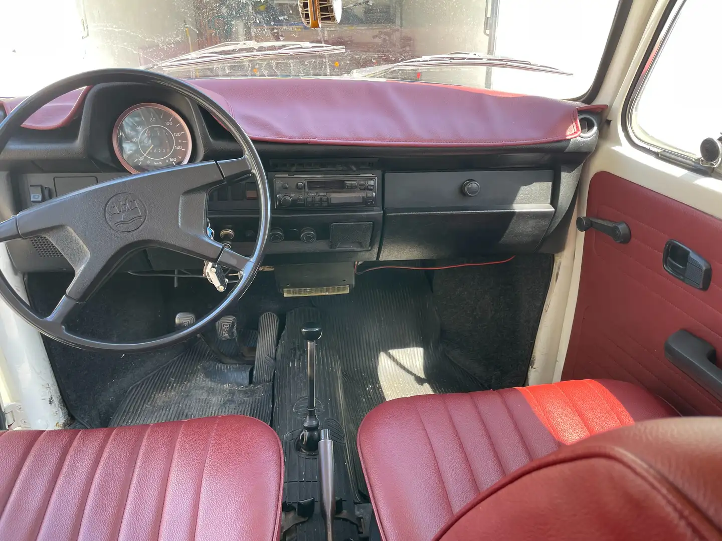 Volkswagen Käfer Бежевий - 2