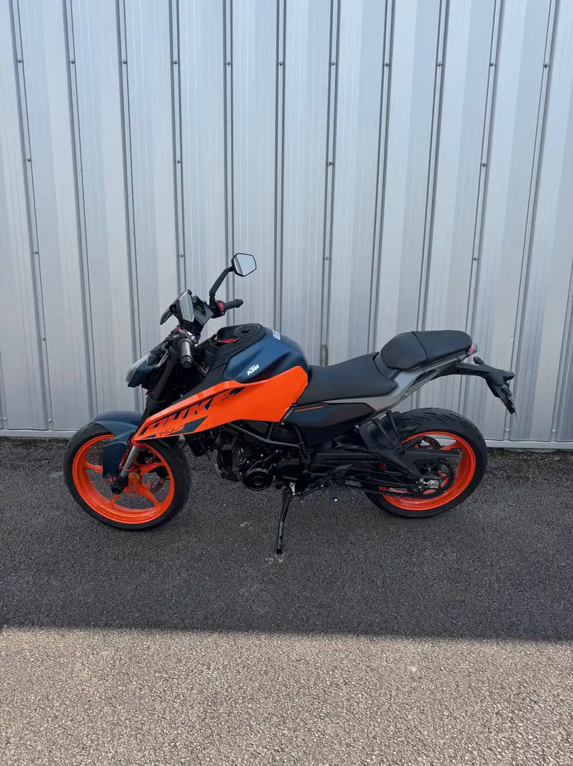 KTM 125 Duke - 2