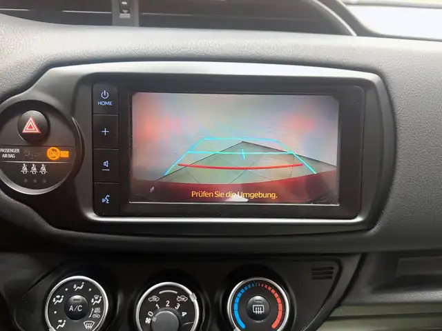 Toyota Yaris view 15