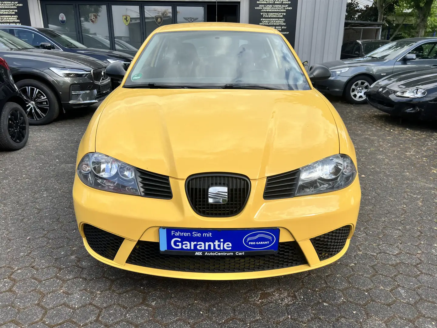 SEAT Ibiza Amaro/ Erst 28000KM/ 1 Hand Gelb - 1