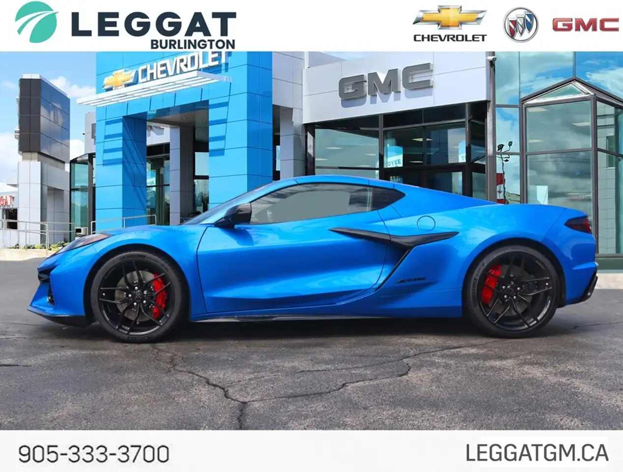 Chevrolet Corvette снимка Chevrolet Corvette