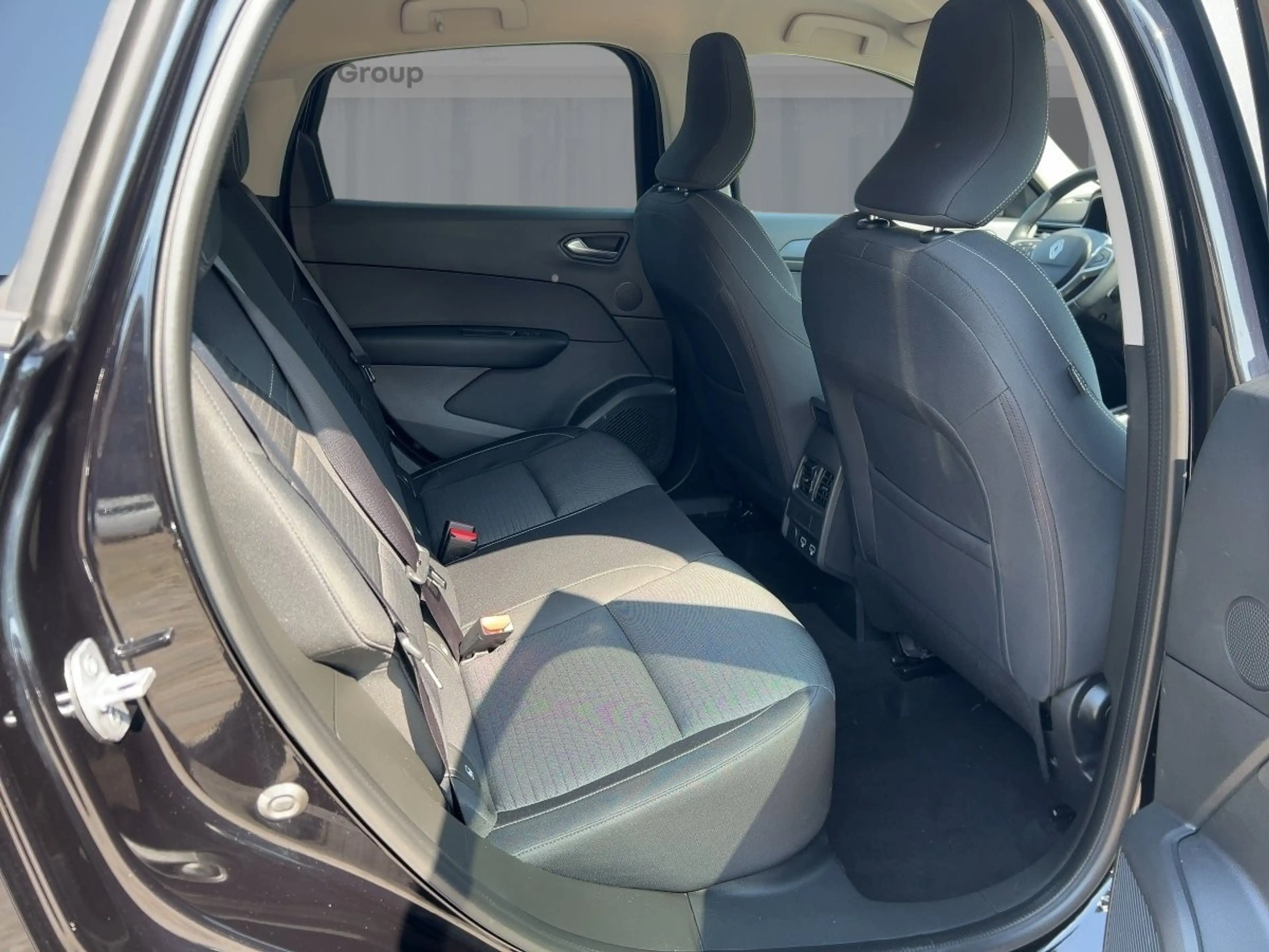 Renault Arkana 1.3 TCe 140 Mild-Hybrid Evolution EU6e PDC — photo 9