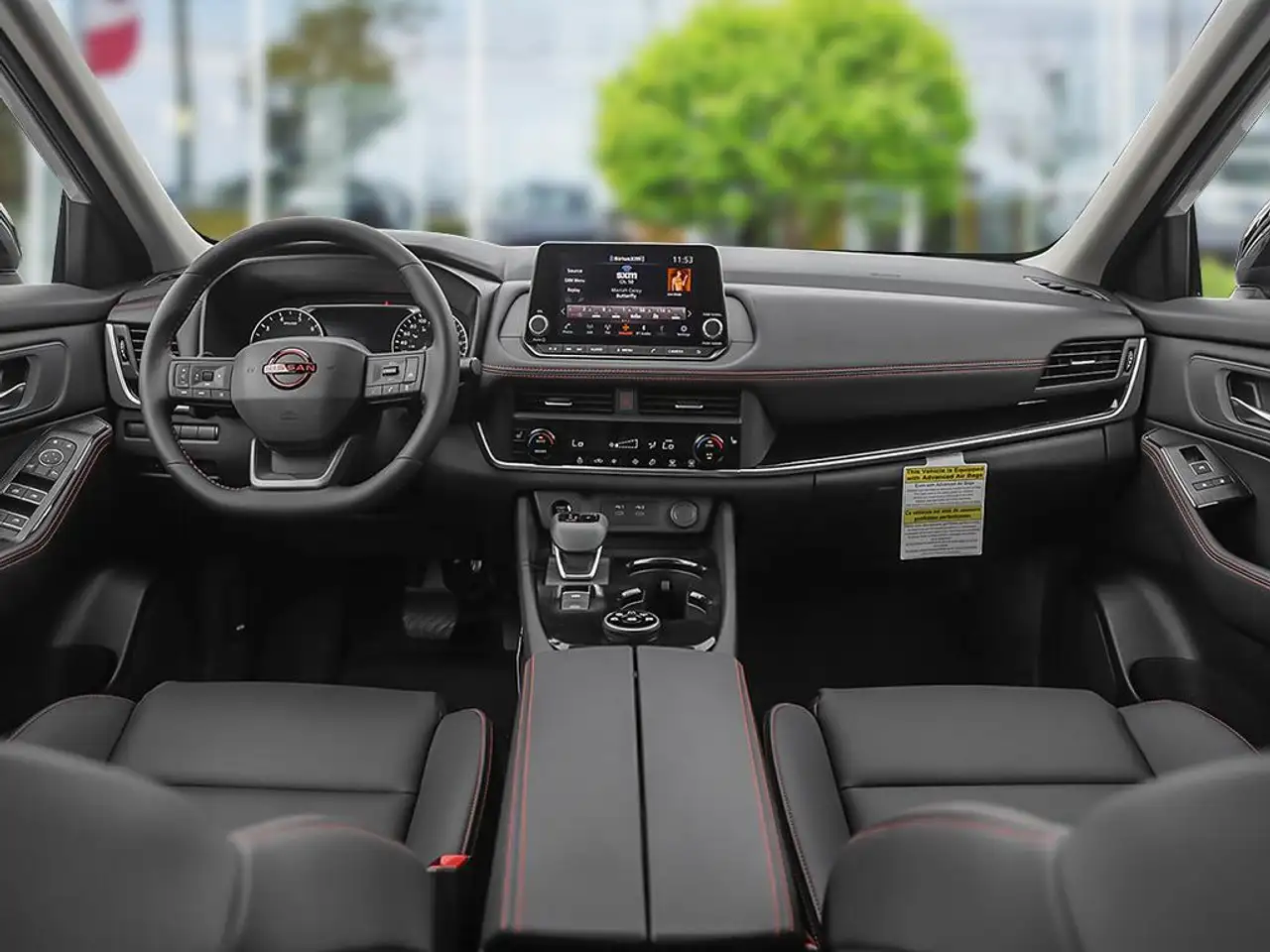 Nissan Rogue снимка Nissan Rogue