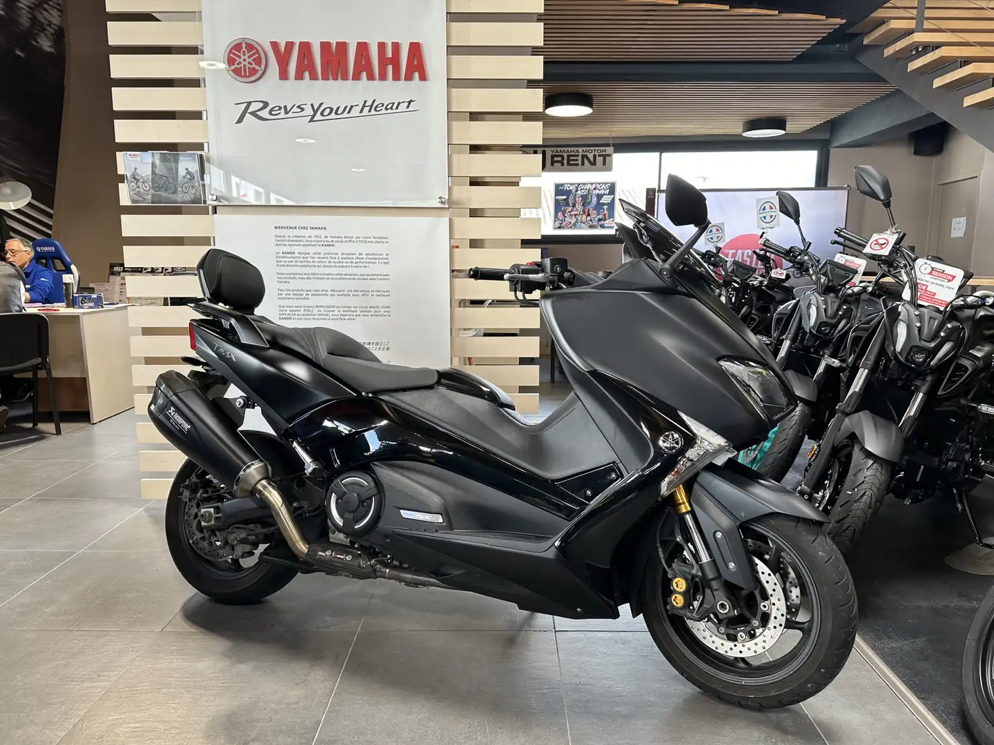 Yamaha TMAX 530 Schwarz - 1