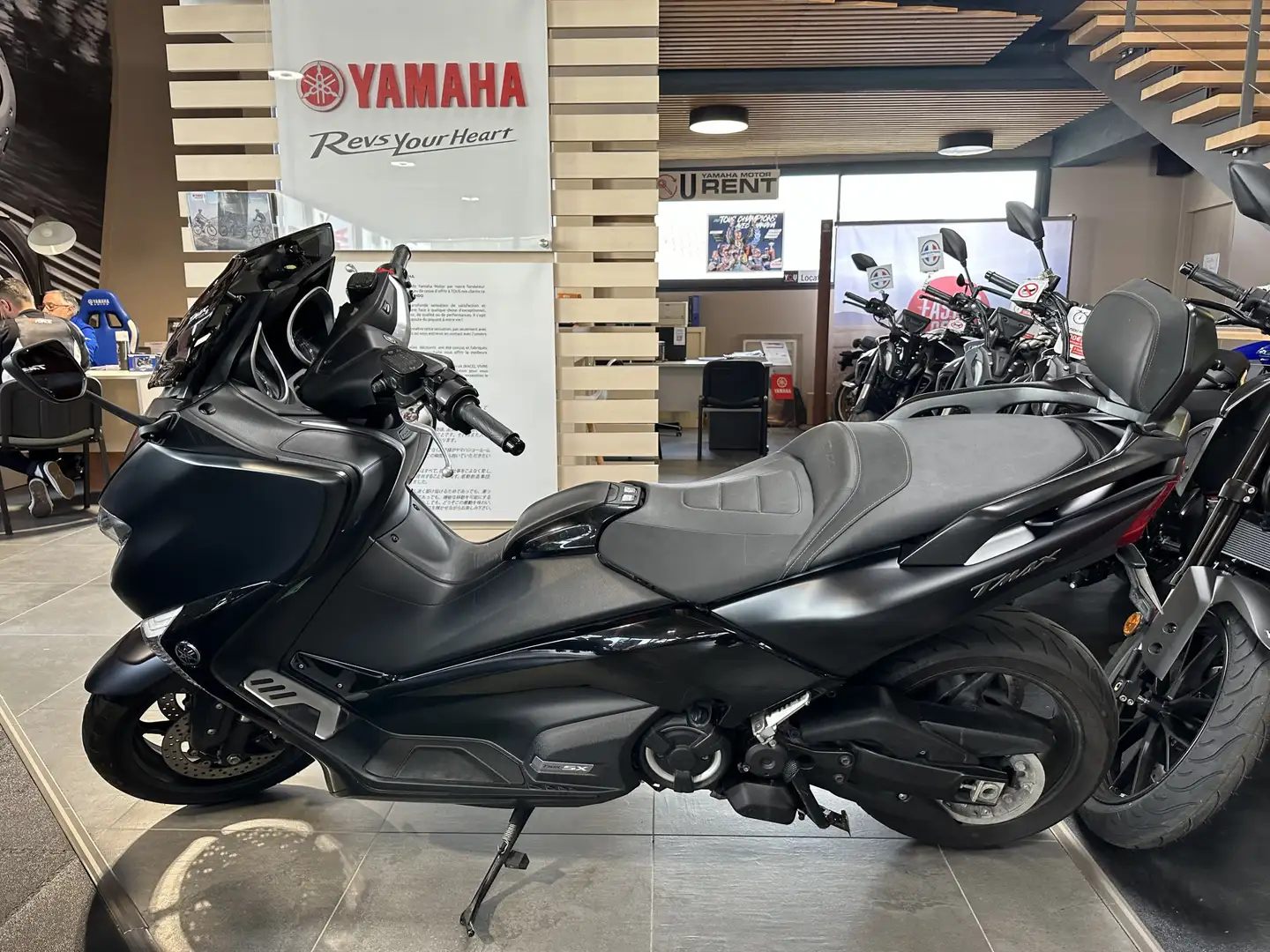 Yamaha TMAX 530 Schwarz - 2