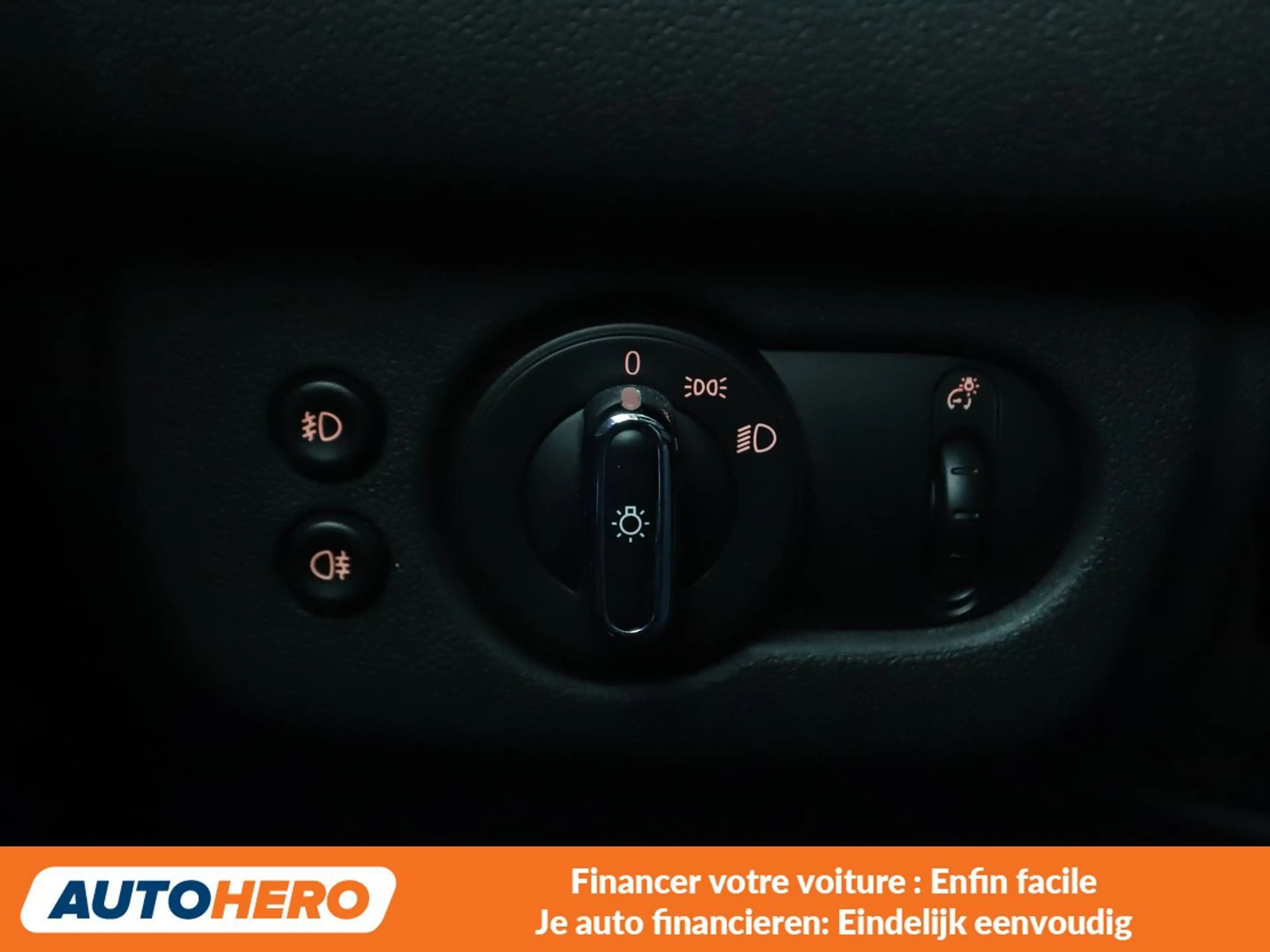MINI Cooper S Clubman Cooper S ALL4 — photo 11