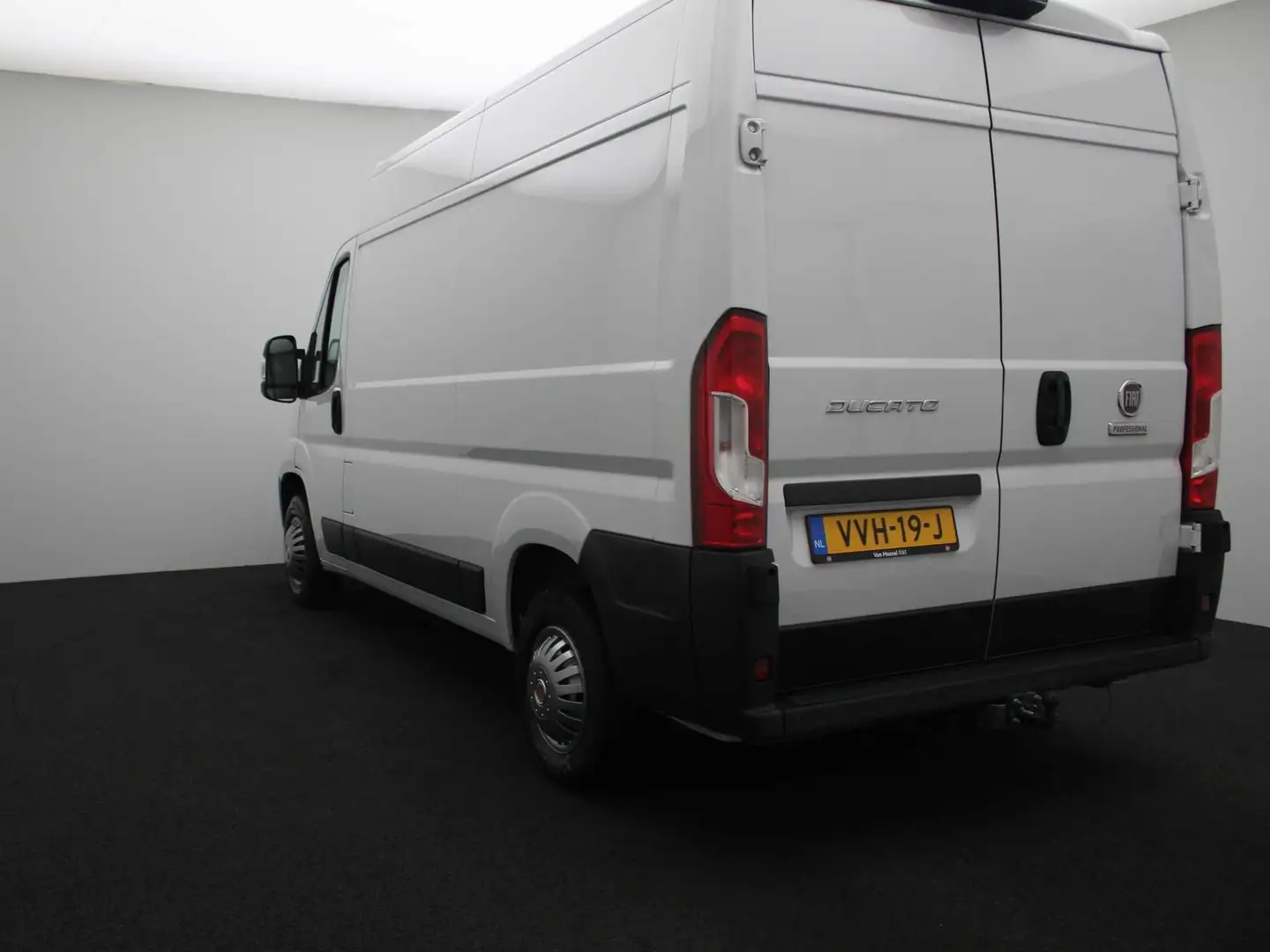 Fiat Ducato 30 2.2 MultiJet L2H2 | 140 pk | Apple Carplay | Tr Wit - 2