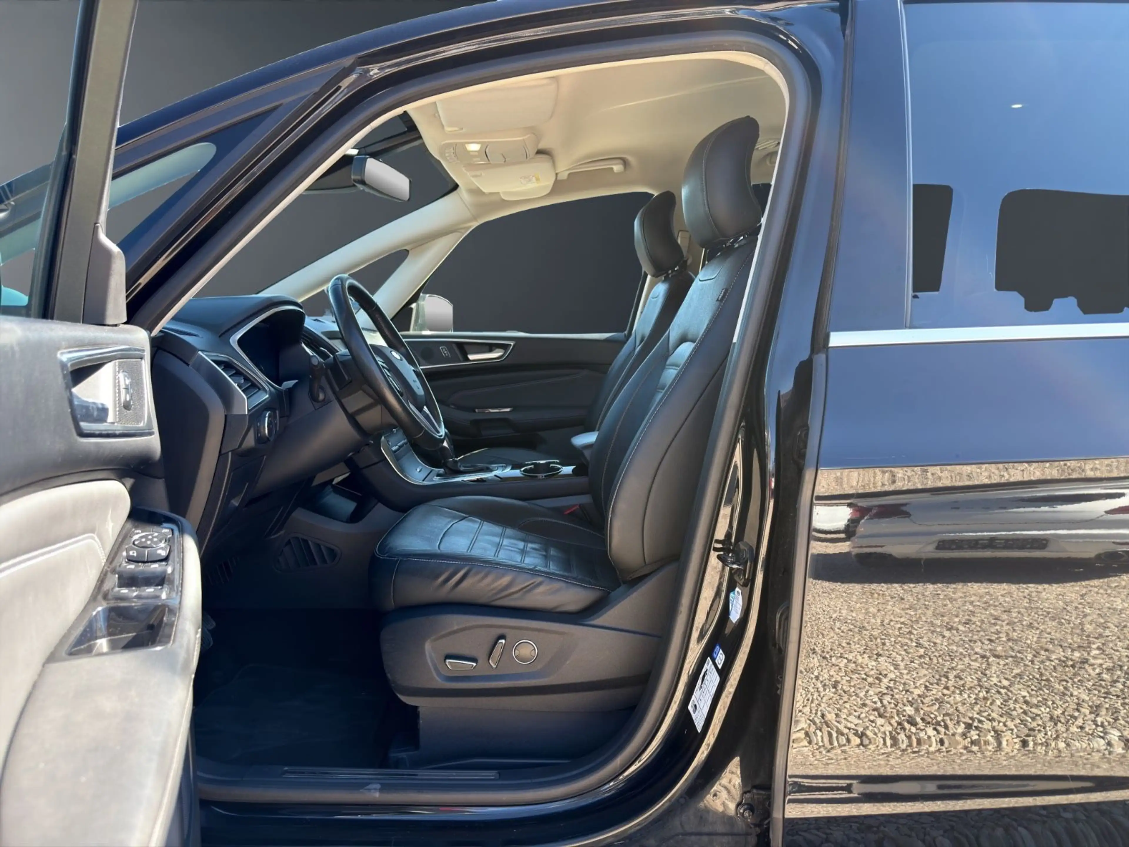 Ford Galaxy Titanium 7-SITZER*LED*AHK*NAVI*MFL*MMRY* — photo 9