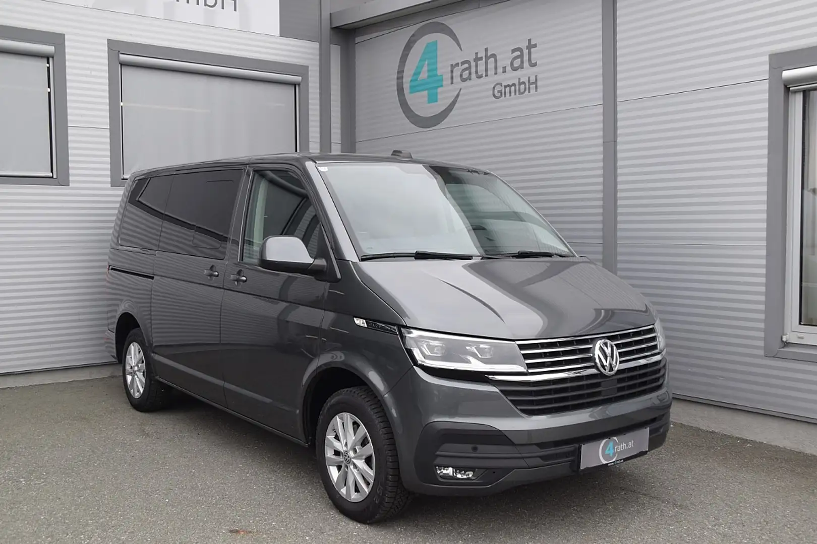 Volkswagen T6.1 Caravelle Caravelle T6.1 2,0 TDI KR LED/AHK/STANDHZG/ACC Gris - 1