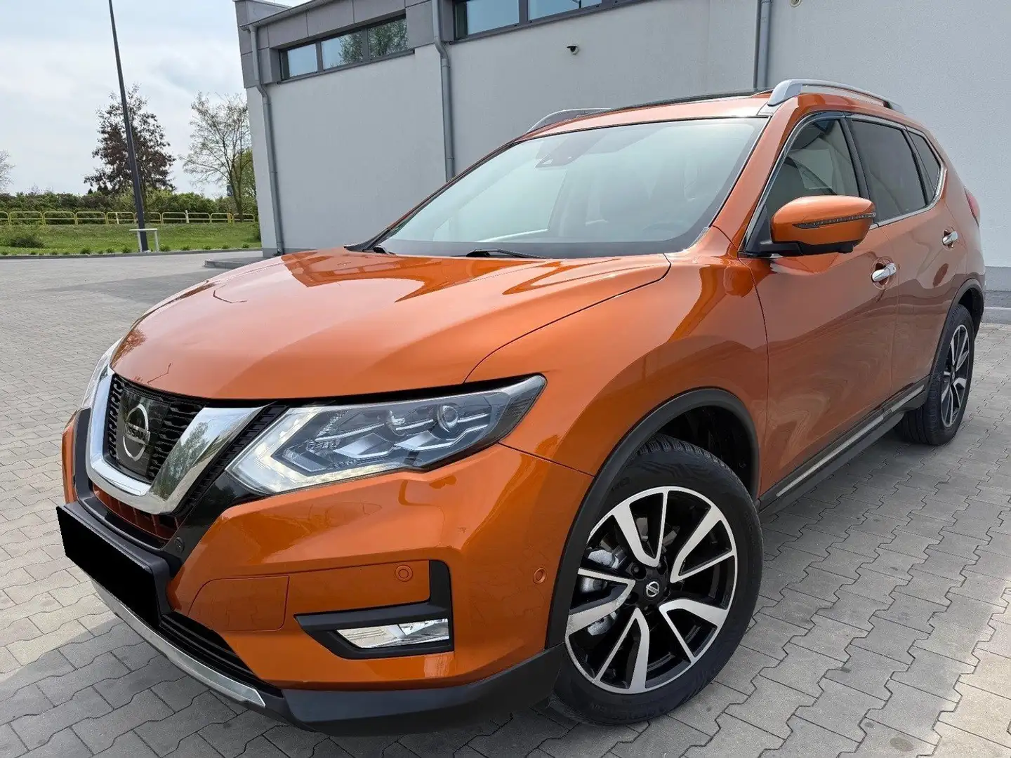 Nissan X-Trail X-Trail 2.0 dCi ALL-MODE 4x4i XtronicTekna Braun - 1