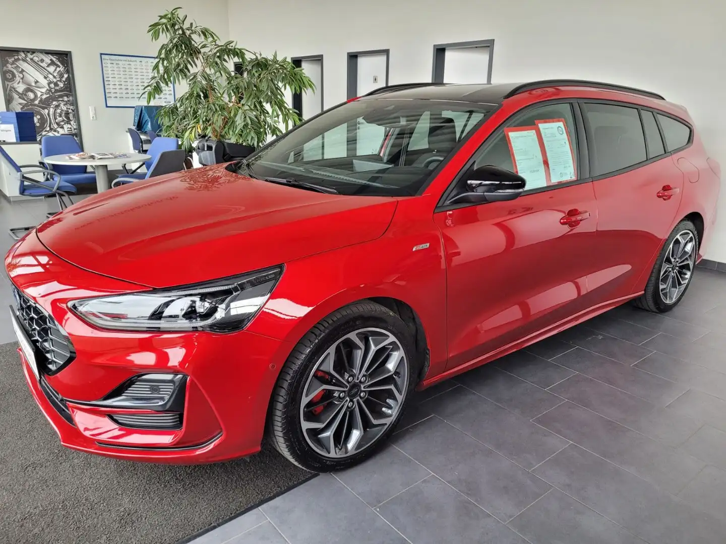 Ford Focus EcoBoost Autom. ST-Line X m ACC/Matrix/18" Rouge - 2