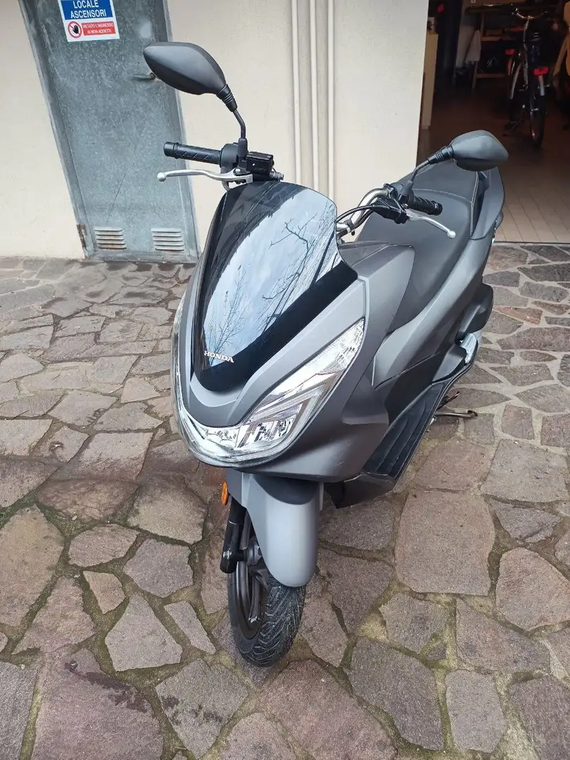 Honda PCX 125 Сірий - 1