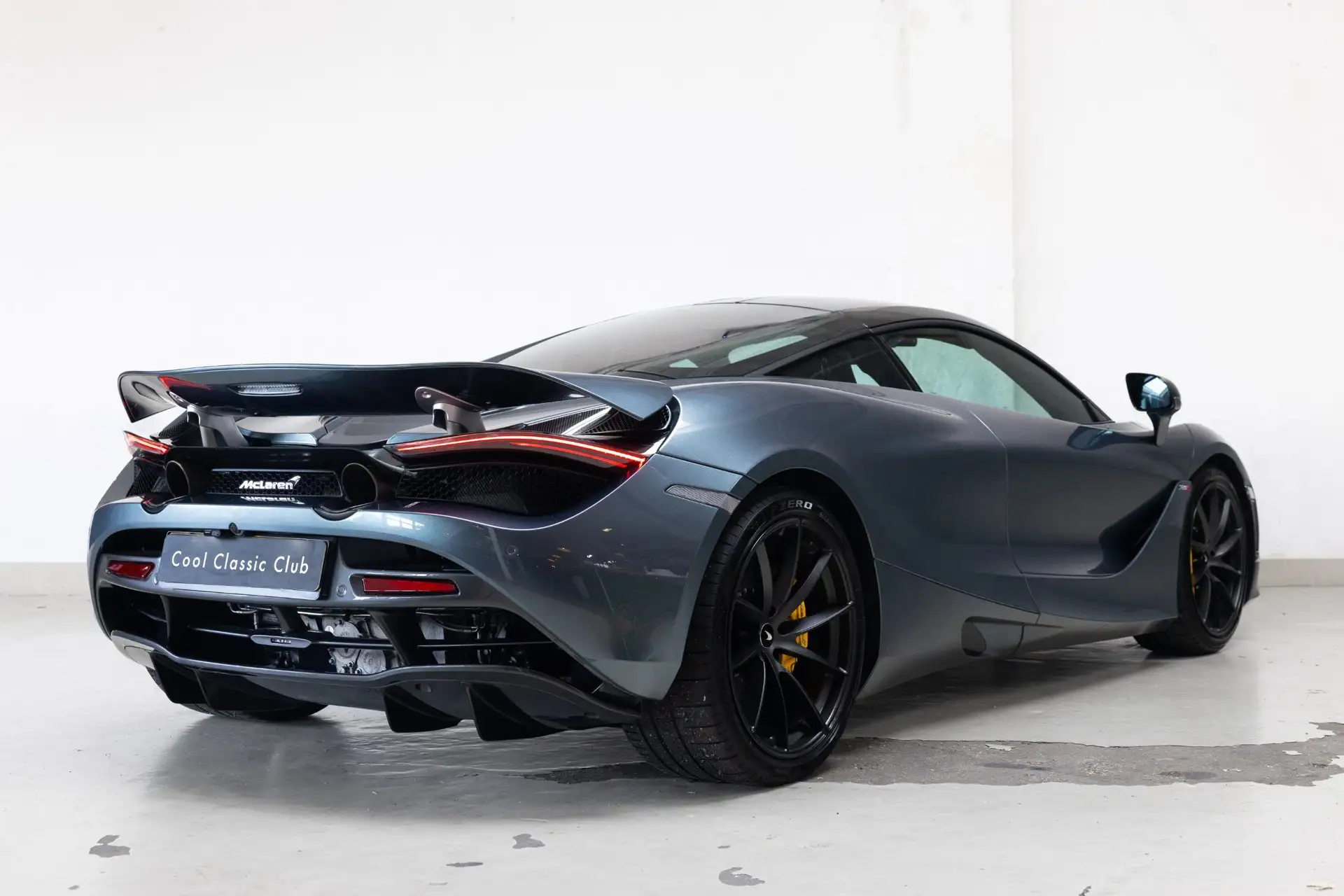 맥라렌 720S 720 Sport Coupe 2018 건메탈 사진 8