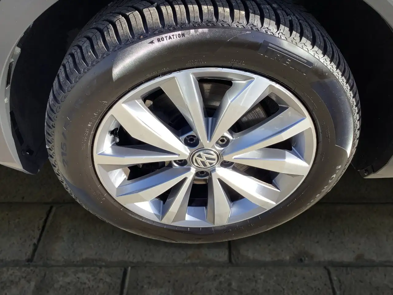 Volkswagen T-Roc — photo 14 sur 25