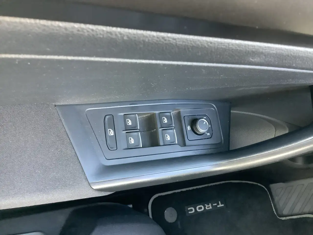 Volkswagen T-Roc — photo 19 sur 25