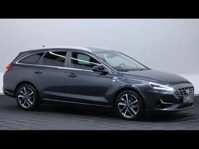 Hyundai I30 view 3