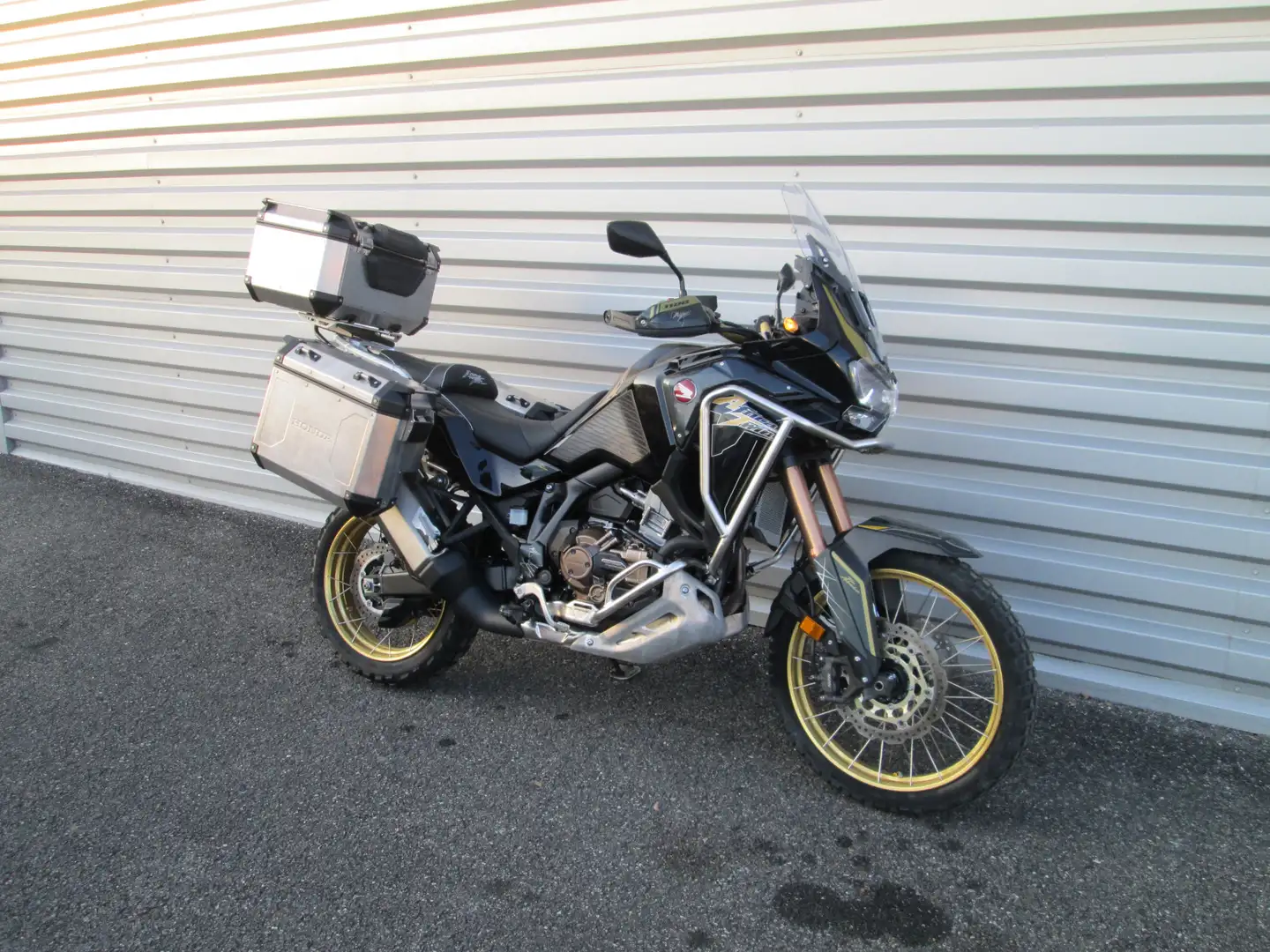 Honda CRF 1100 Noir - 1