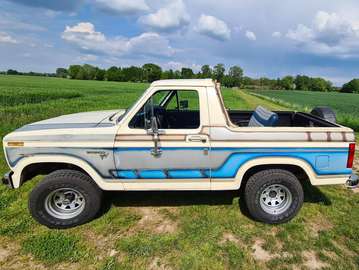 302 CID V8 • Arizona Import • ROSTFREI • 5-Gang • Motorüberholung