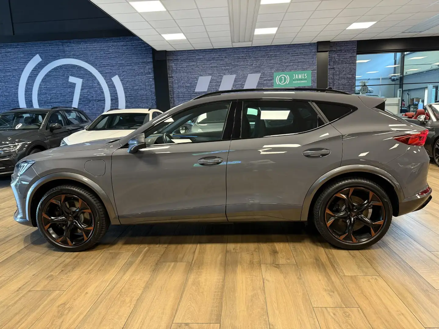 CUPRA Formentor 1.4 e-Hybrid VZ Copper Edition |MEMORY SEAT|ELEKTR Grijs - 2