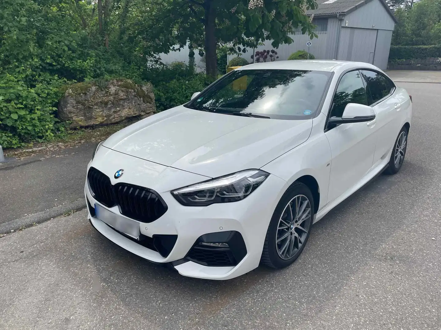 BMW 218 2er Gran Coupe 218i Gran Coupe Aut. M Sport Weiß - 1