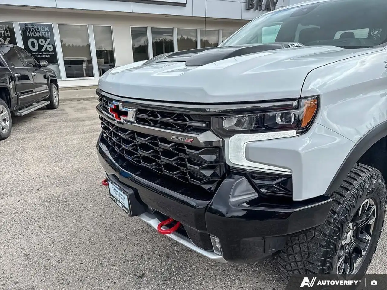 Chevrolet Silverado 1500 снимка Chevrolet Silverado 1500