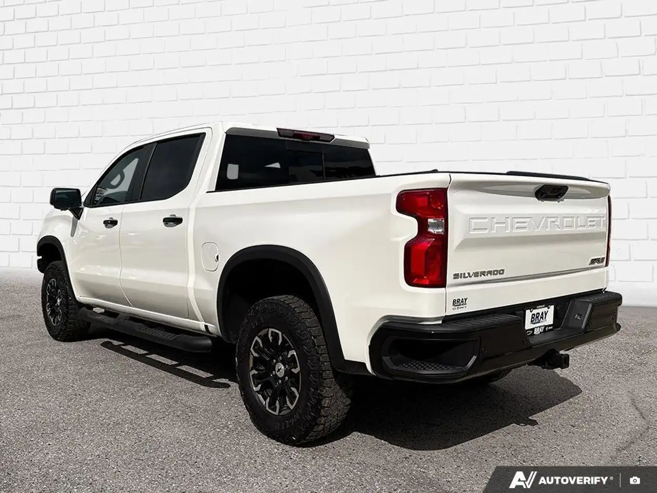 Chevrolet Silverado 1500 снимка Chevrolet Silverado 1500