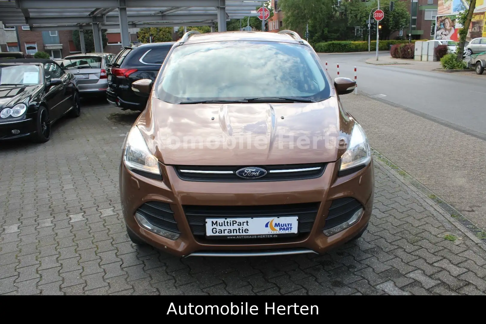 Ford Kuga 1.5 Sync Edition*KLIMA*MFL*TEMPOMAT*TOP! Braun - 2