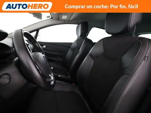 Renault Clio view 11