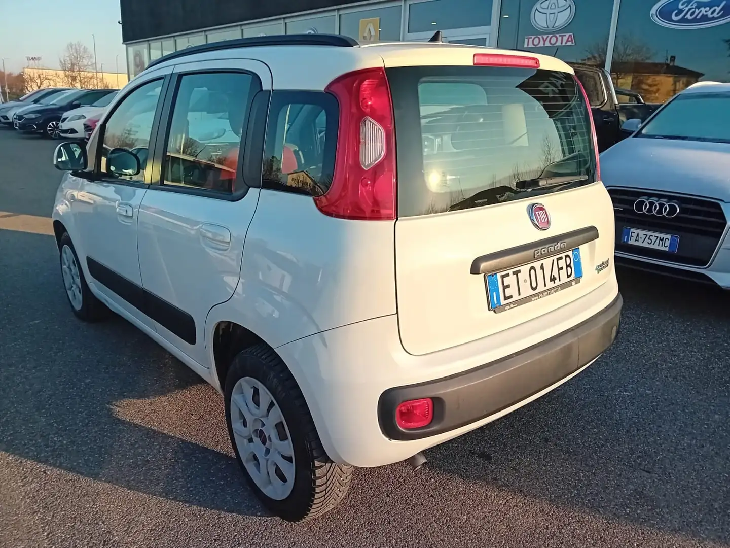 Fiat Panda 0.9 t.air t. natural power Easy 80cv OK NEOP. Bianco - 2