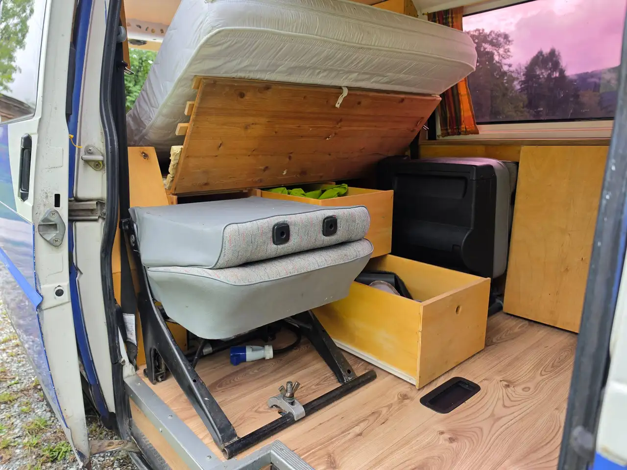 Volkswagen T4 Kombi Kombi 2,0i (4) lg., foto 10