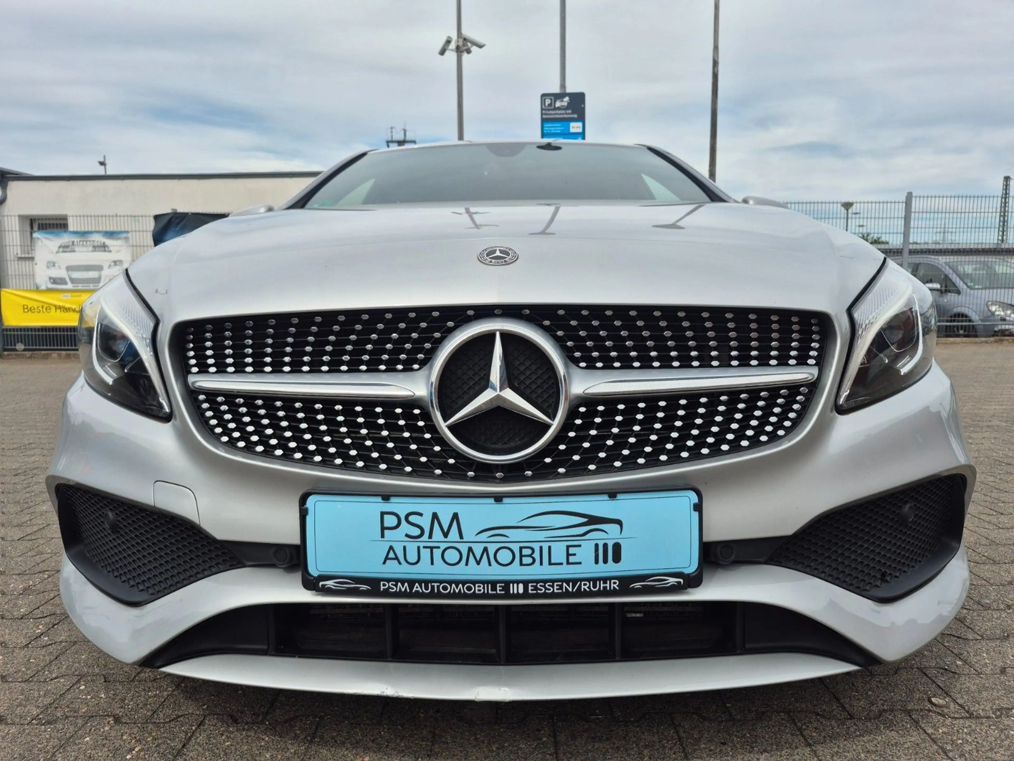 Mercedes-Benz A 180 AMG Sport LED Klimaauto. Keyless Kamera — photo 2