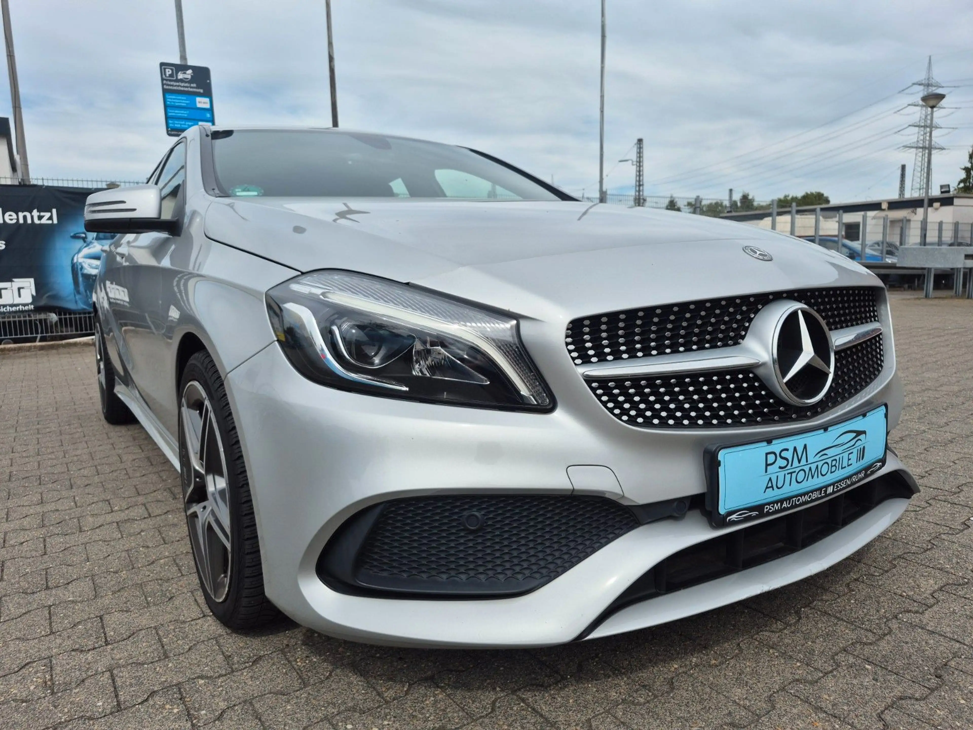 Mercedes-Benz A 180 AMG Sport LED Klimaauto. Keyless Kamera — photo 3