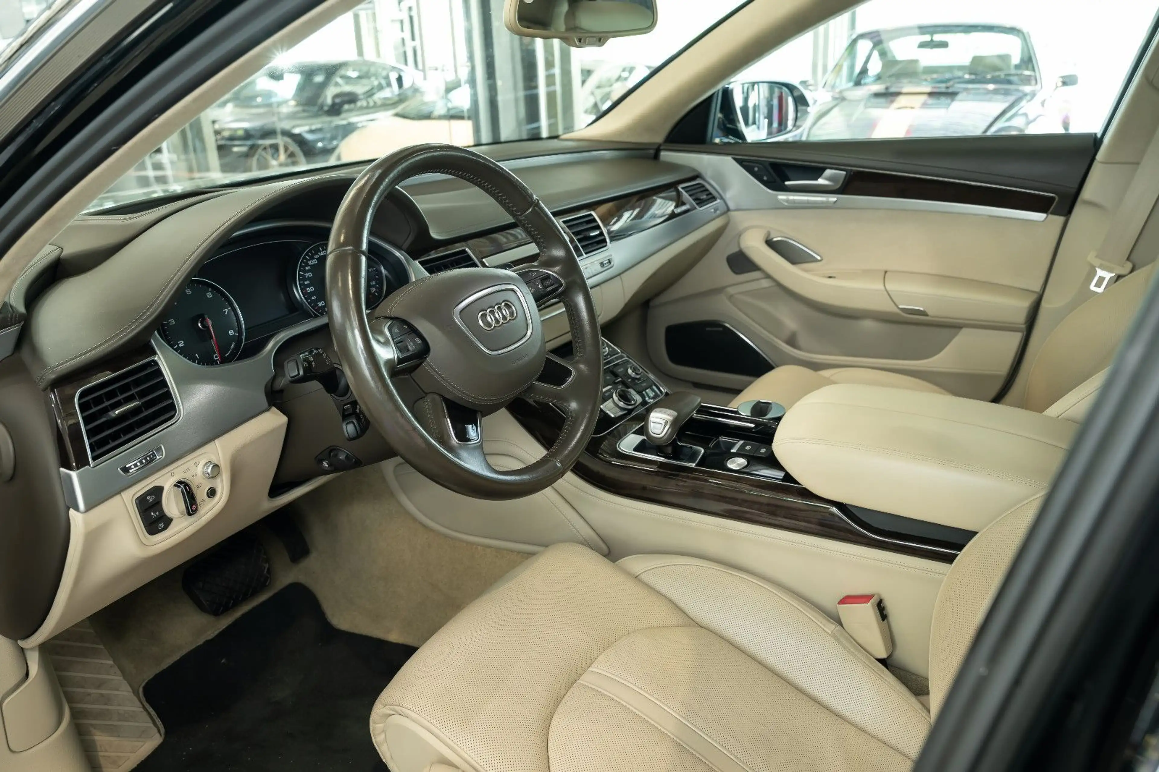 Audi A8 6.3 FSI W12 L quattro ABSOLUT VOLL* — photo 14