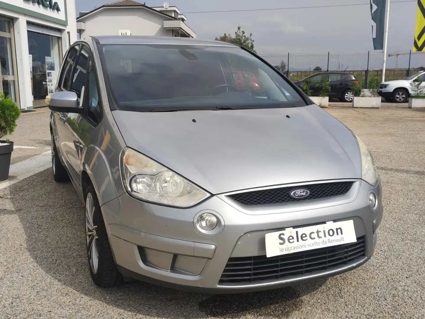 Ford S-Max S-Max 2.0 tdci + dpf Gris - 1