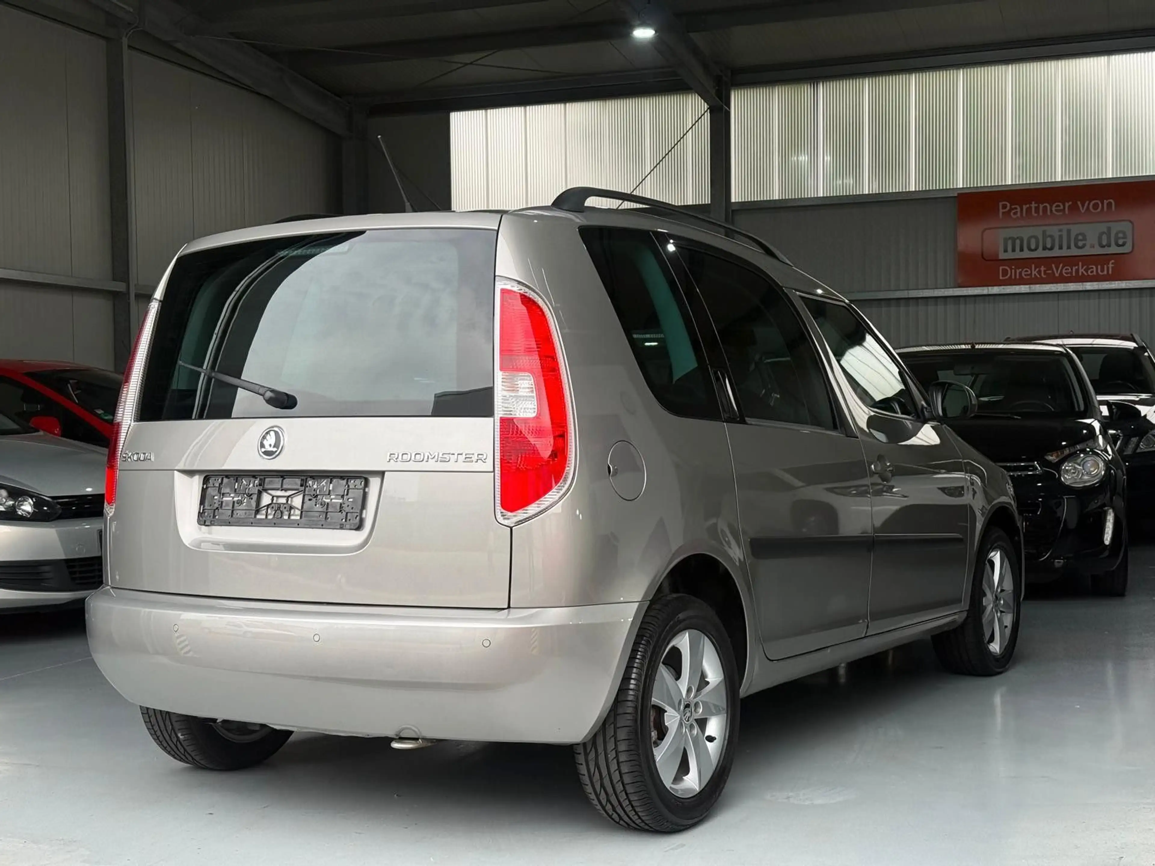 Skoda Roomster Fresh Klimaautomatik SHZ Tempomat — photo 5