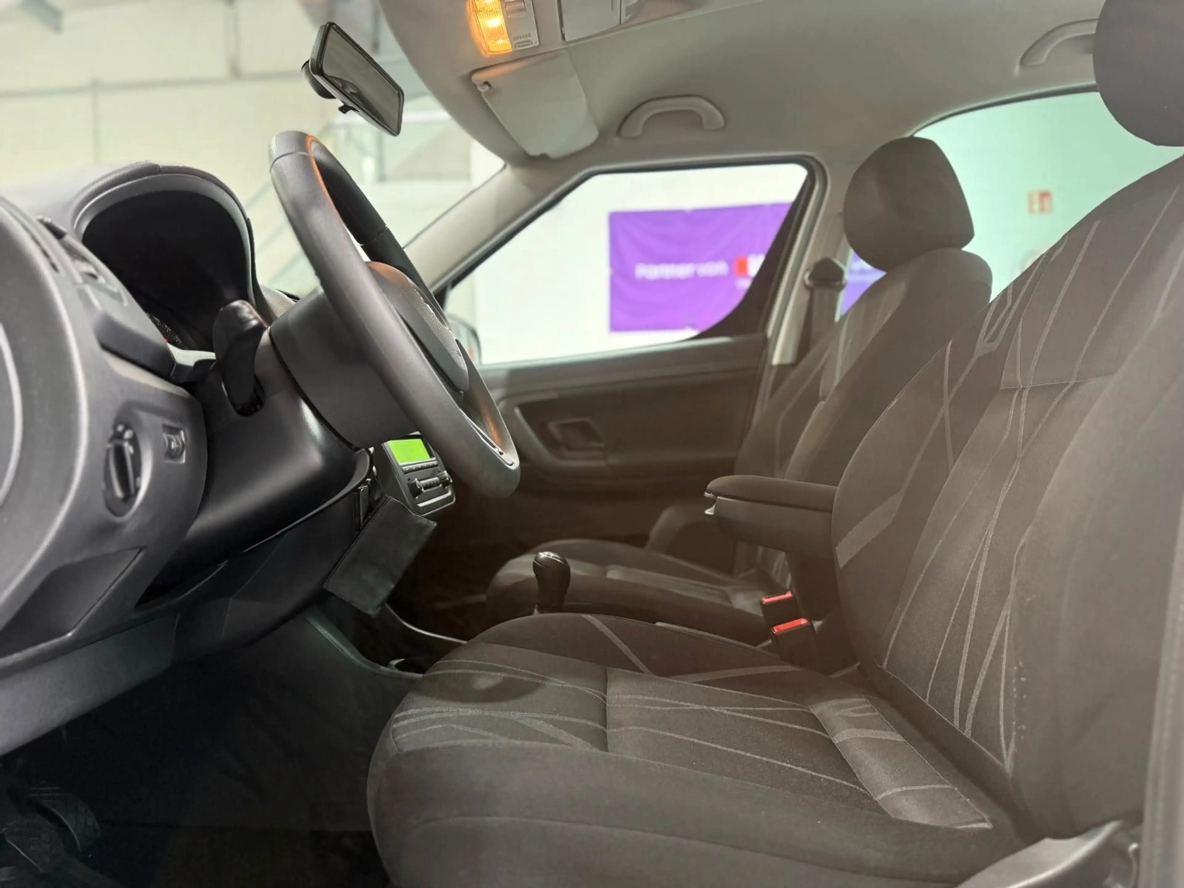 Skoda Roomster Fresh Klimaautomatik SHZ Tempomat — photo 14