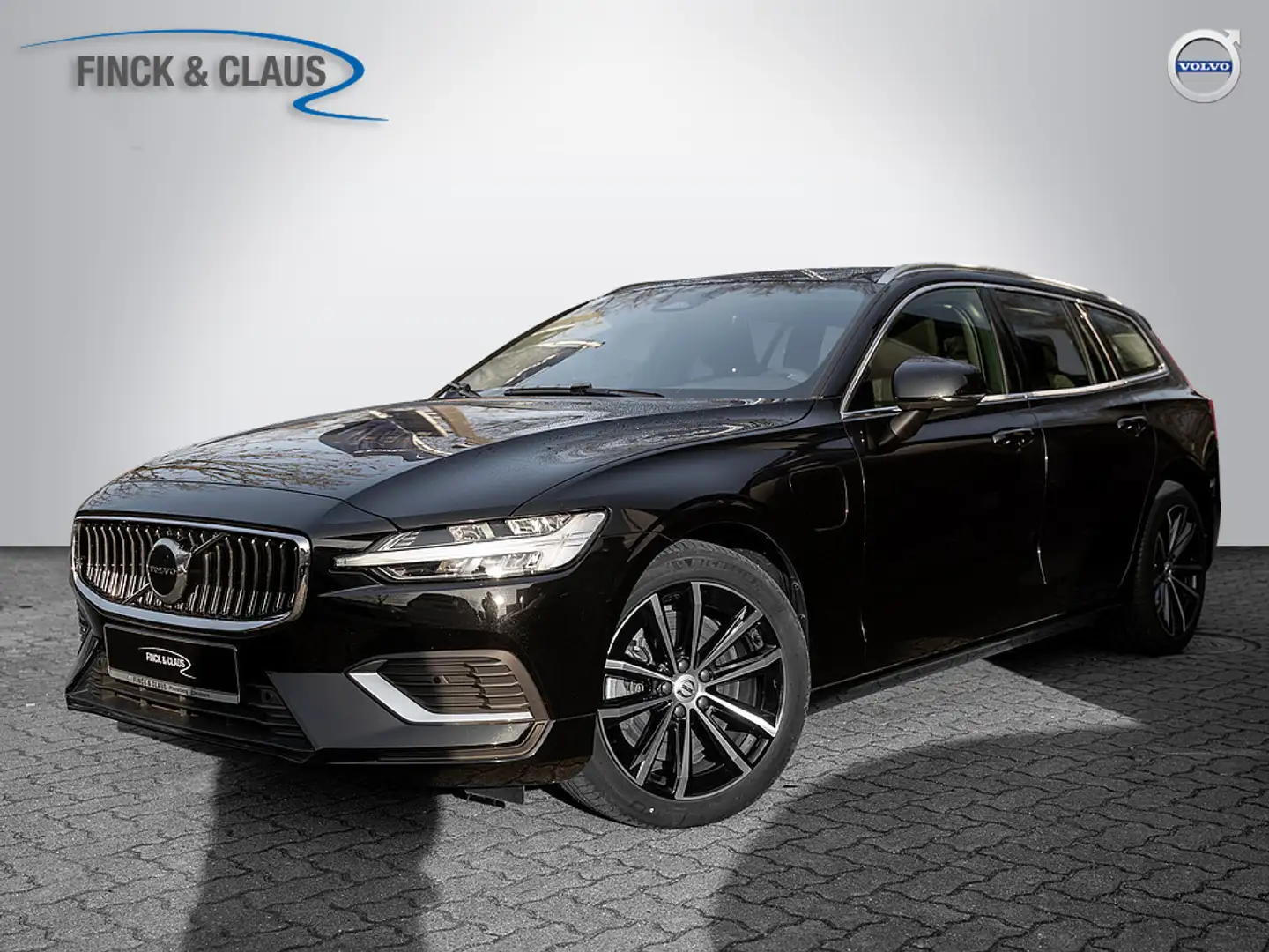 Volvo V60 T6 AWD Core Schwarz - 1