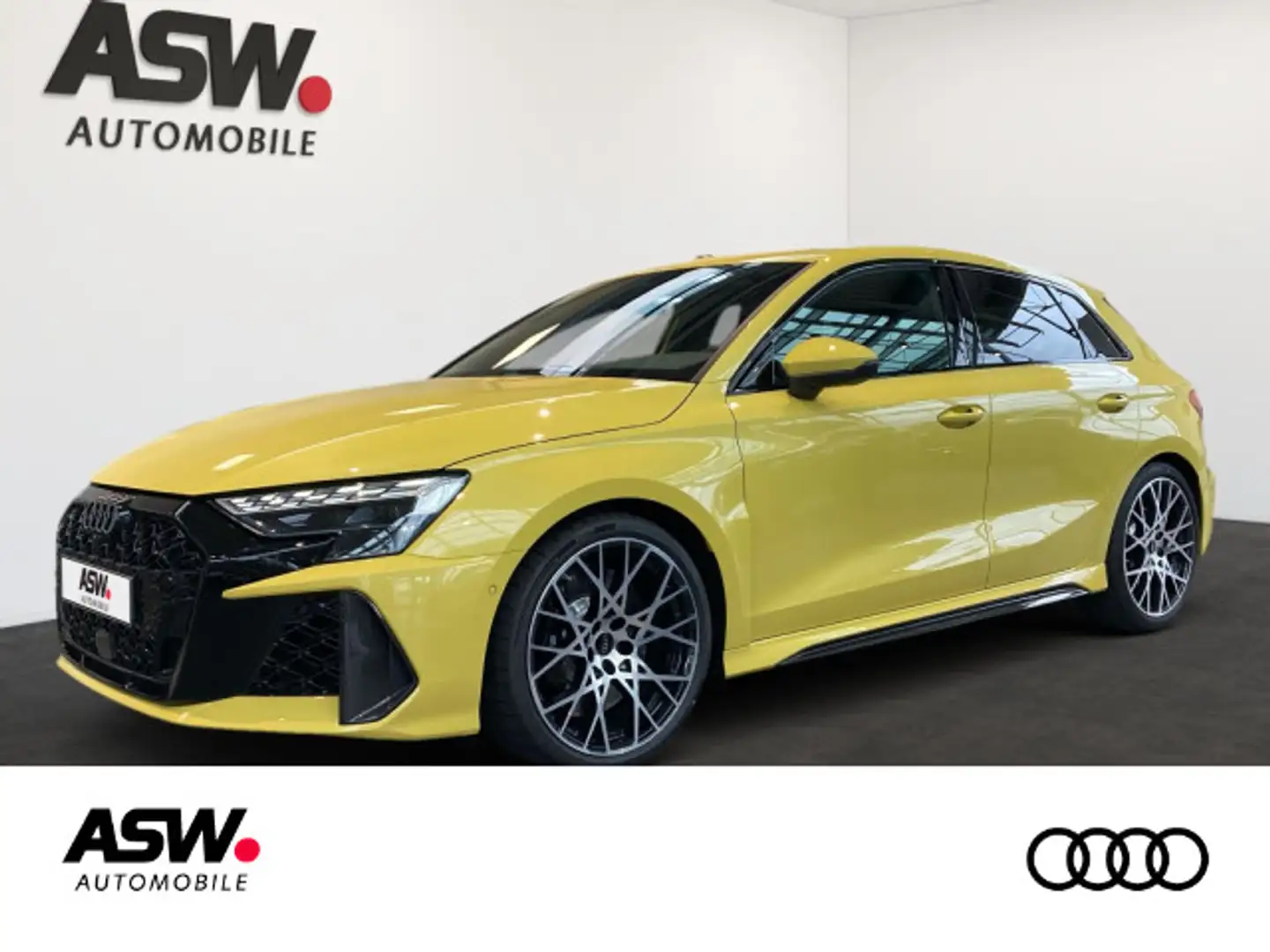 Audi RS3 294(400) kW(PS) S tronic Yellow - 1