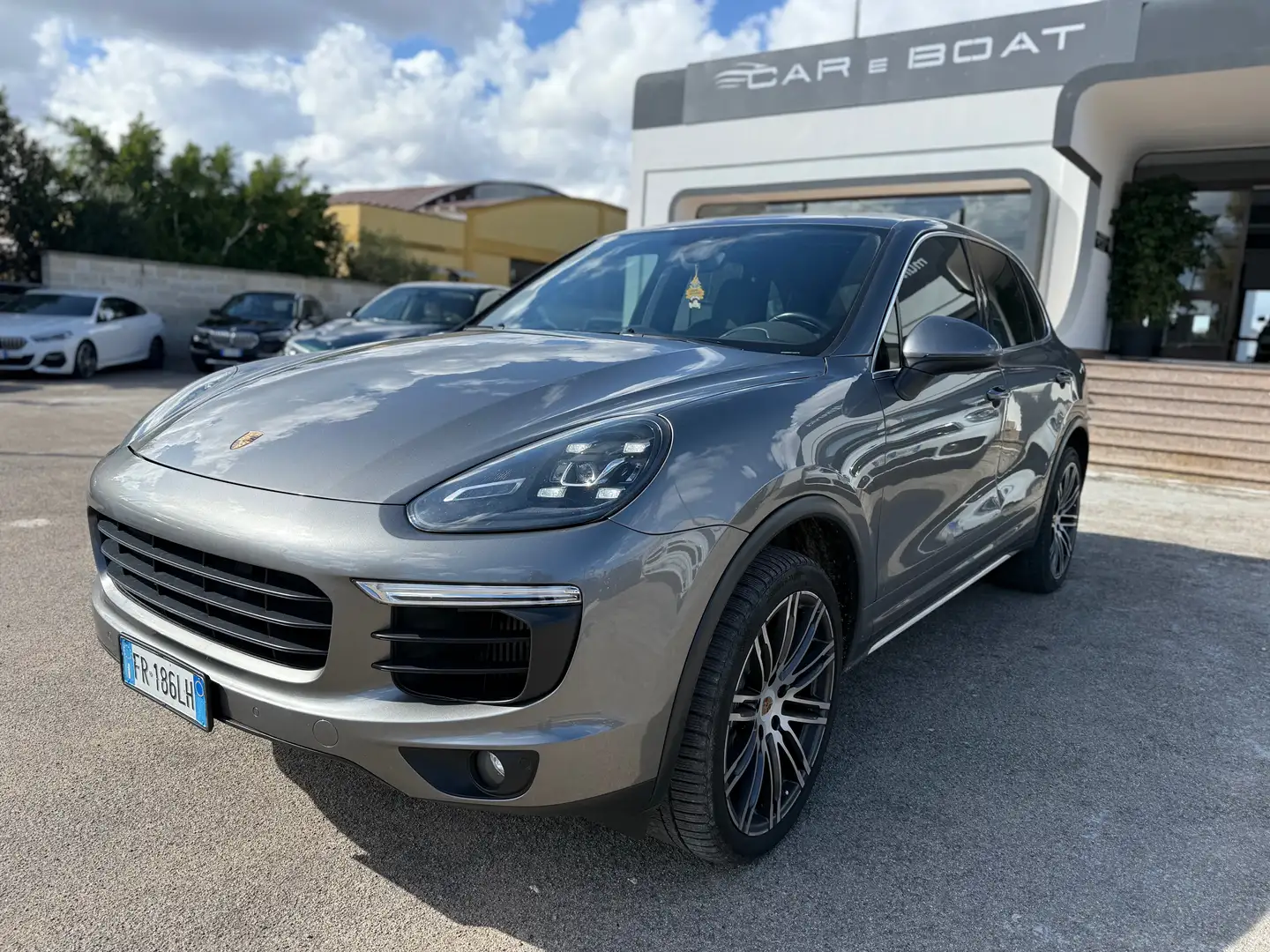 Porsche Cayenne Cayenne II 2015 3.0 tiptronic Grigio - 1