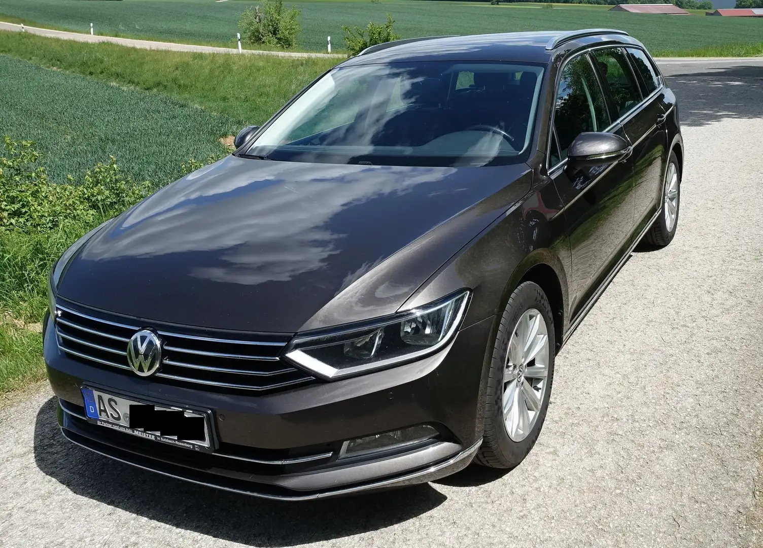 Volkswagen Passat Variant Passat Variant 2.0 TDI SCR DSG BlueMotion Highline Brown - 2
