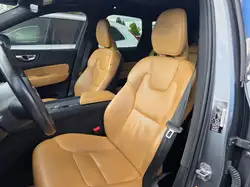 Volvo XC60 снимка Volvo XC60