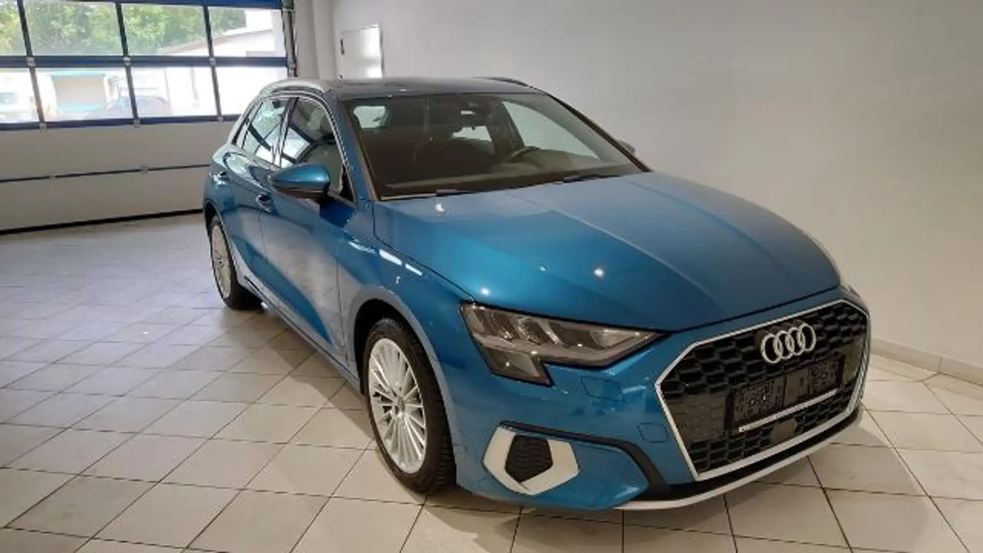 Audi A3 Sportback 1.5TFSI DSG Navi AHK LED Bleu - 1