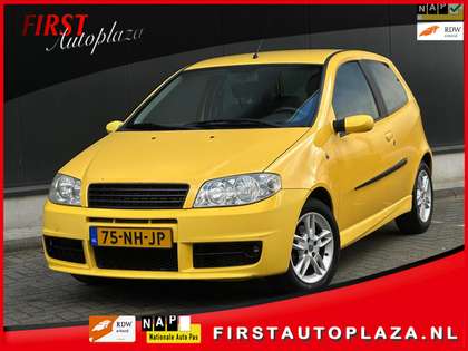 Fiat Punto 1.4-16V Dynamic AIRCO/STUURBEKR./6-BAK | LEUKE AUT