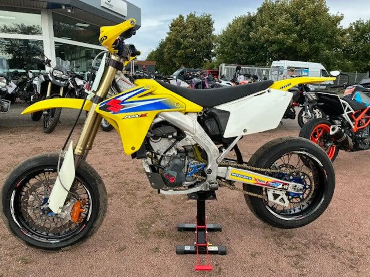 Suzuki RMZ 450 Supermoto - 1