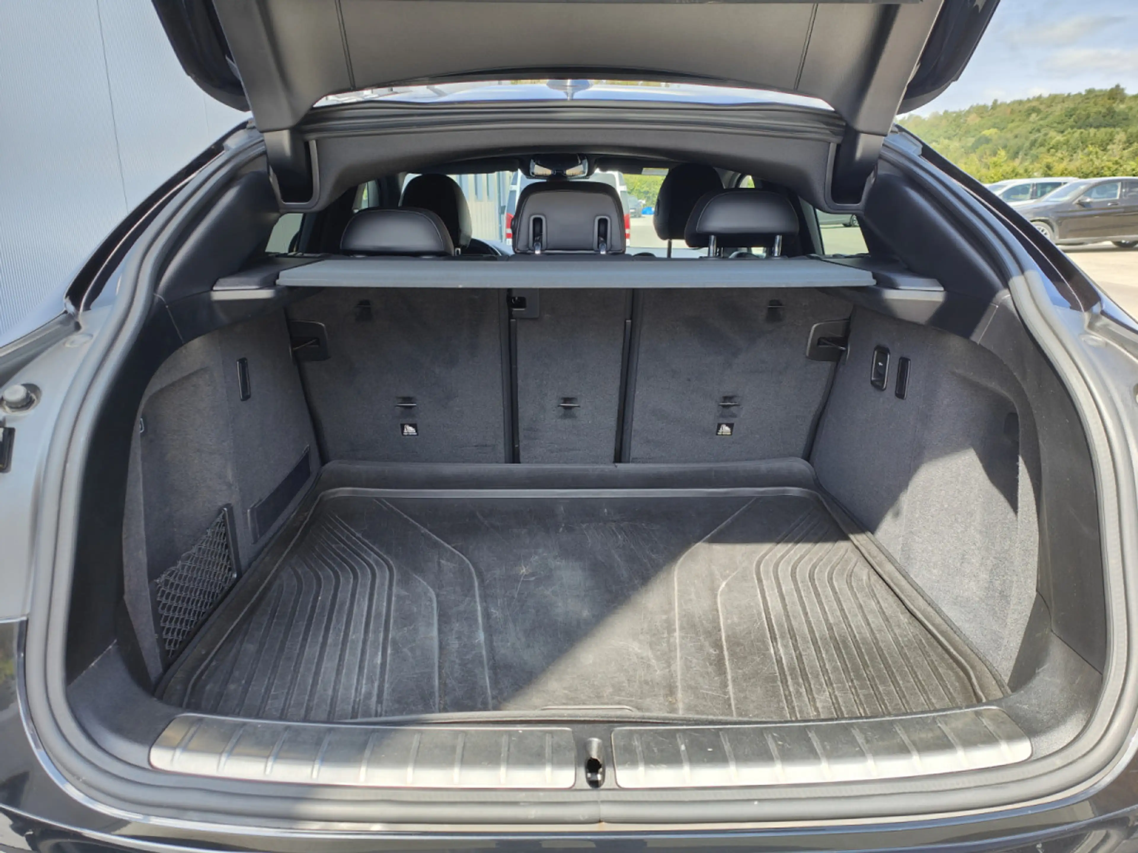 BMW X4 XDRIVE20I PACK M TOIT OUVRANT CARPLAY CAMERA 360 — photo 9