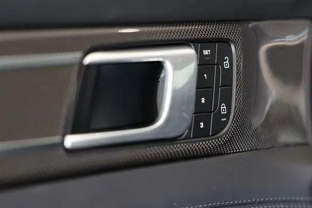 Porsche Panamera view 12