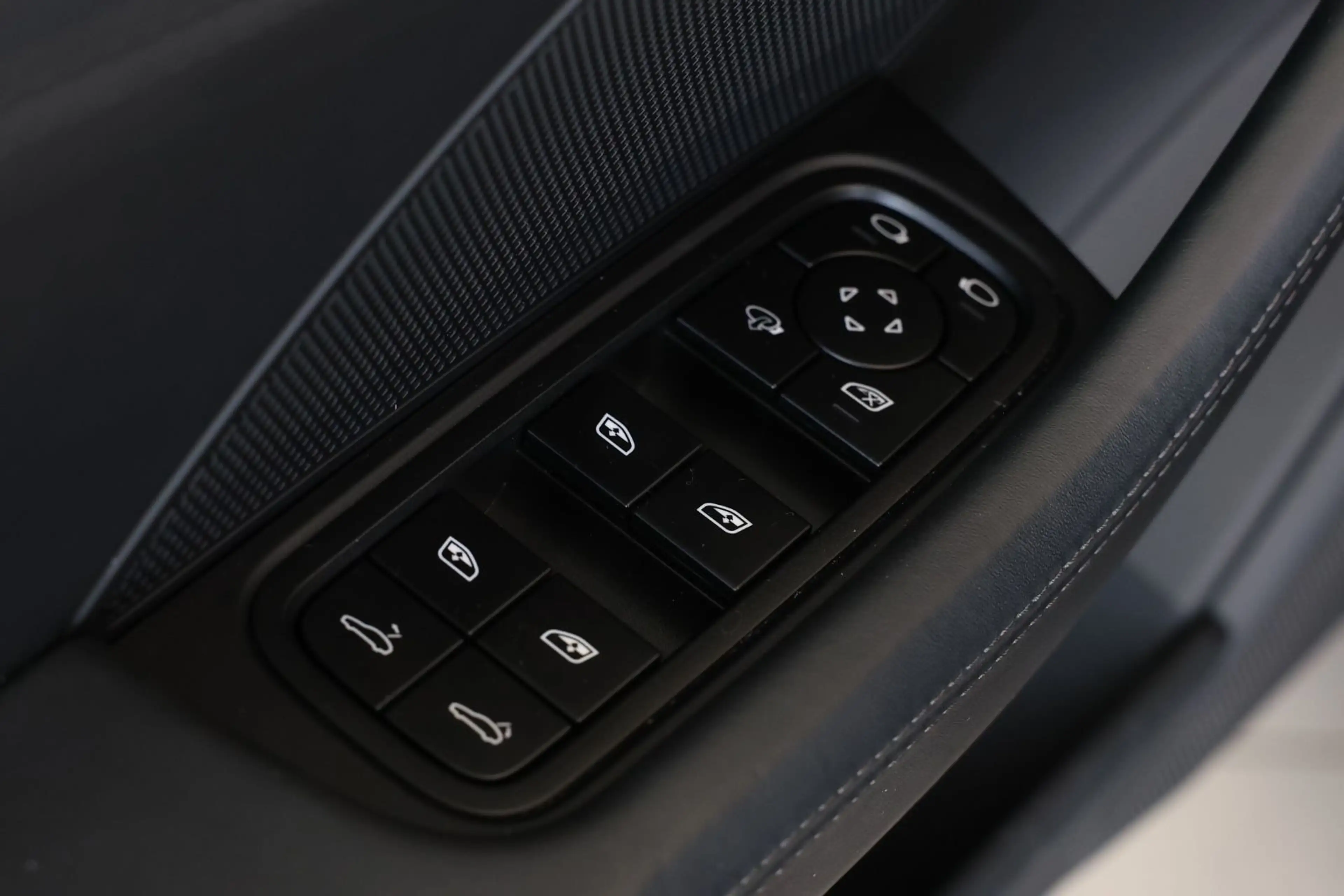 Porsche Panamera GTS Carbon*HUD*Sportaus.*Chrono*Bose — photo 13