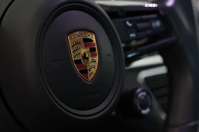 Porsche Panamera view 16