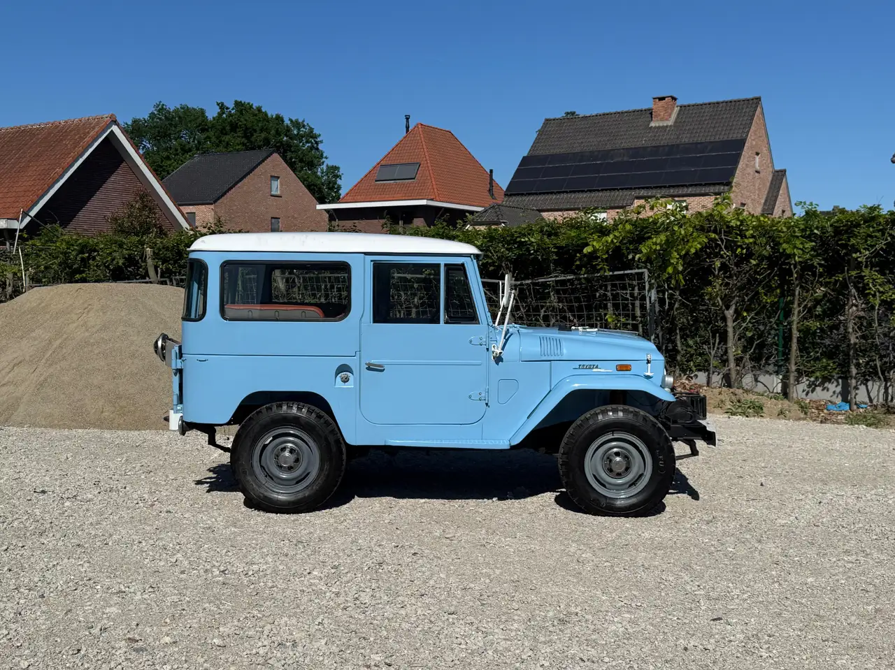 Toyota Land Cruiser FJ 40, foto 3